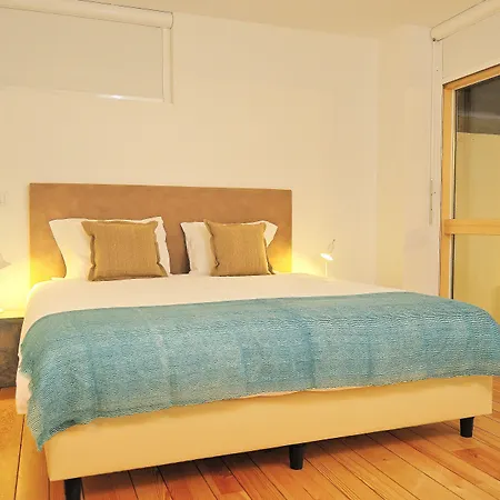 Condes De Azevedo Palace 5* Porto